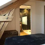 Sous Les Toits De Fleury Apartment Dijon
