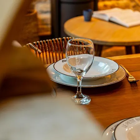 Sous Les Toits De Fleury