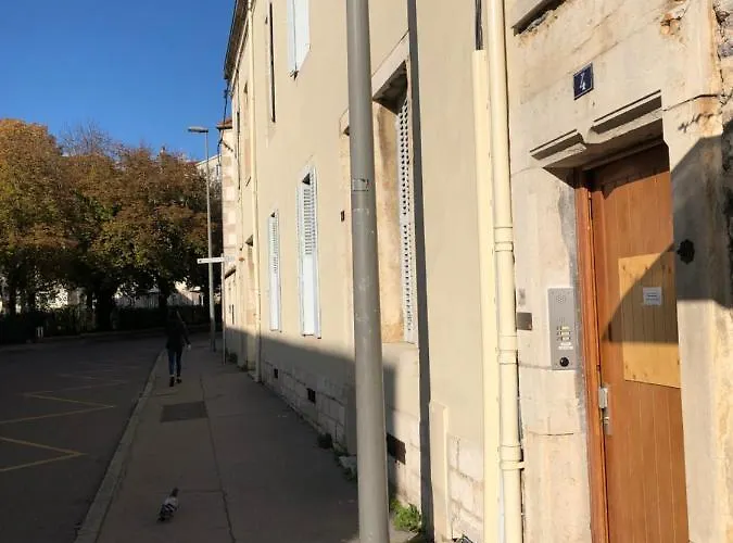 Sous Les Toits De Fleury